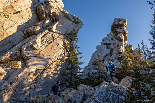 Уреньга. Сопка Два Брата