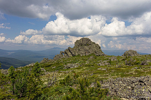 Скалы Семичеловечьей